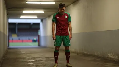 Anthony Valencia was de uitblinker voor Royal Antwerp FC tegen KRC Genk, met een doelpunt en een bal op de paal