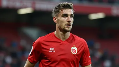 Royal Antwerp FC ontvangt RSC Anderlecht in een spannende klassieker op 28 november, met de thuisploeg op een ongeslagen...