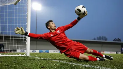 Antwerp verloor voor de vierde keer op rij, ditmaal met 0-2 van koploper Union Saint-Gilloise, en blijft steken op de...